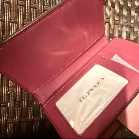 Coach Medium Corner Zip Wallet In Signature Canvas CW786 In POWER PINK - Picture 5 of 7